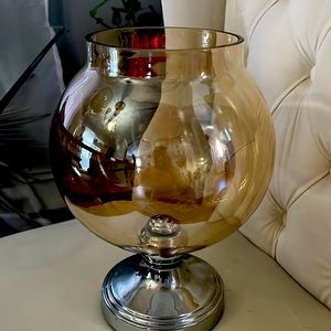 Hermosos. Set de copas. De decoración es de z gallery  usado pero como nuevo